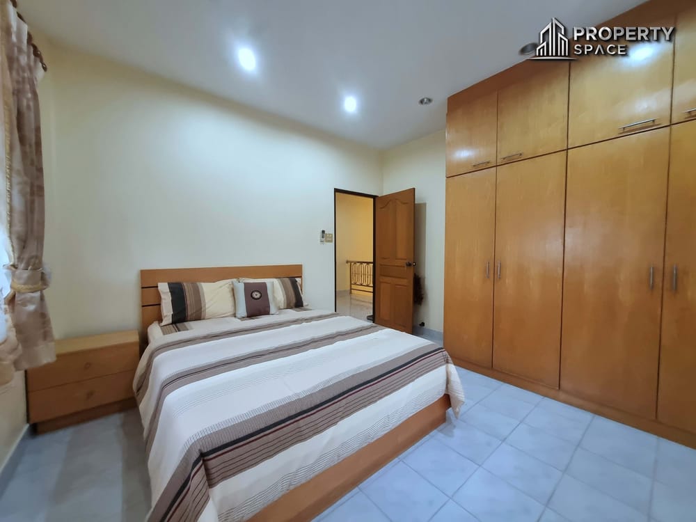 4 Bedroom Detached House In East Pattaya Near Tara Pattana International School For Sale Image 32