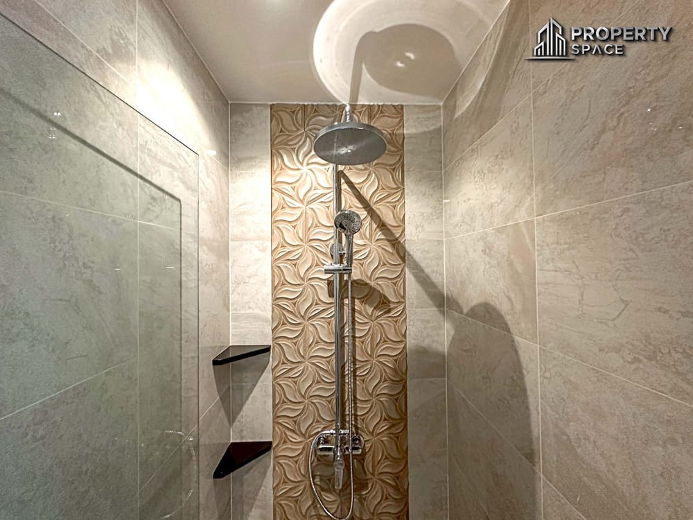 Brand New 1 Bedroom In The Riviera Ocean Drive Pattaya For Rent Image 13