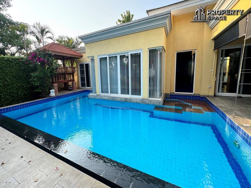 Modern 3-Bedroom Pool Villa in Siam Royal View For Rent Image 6