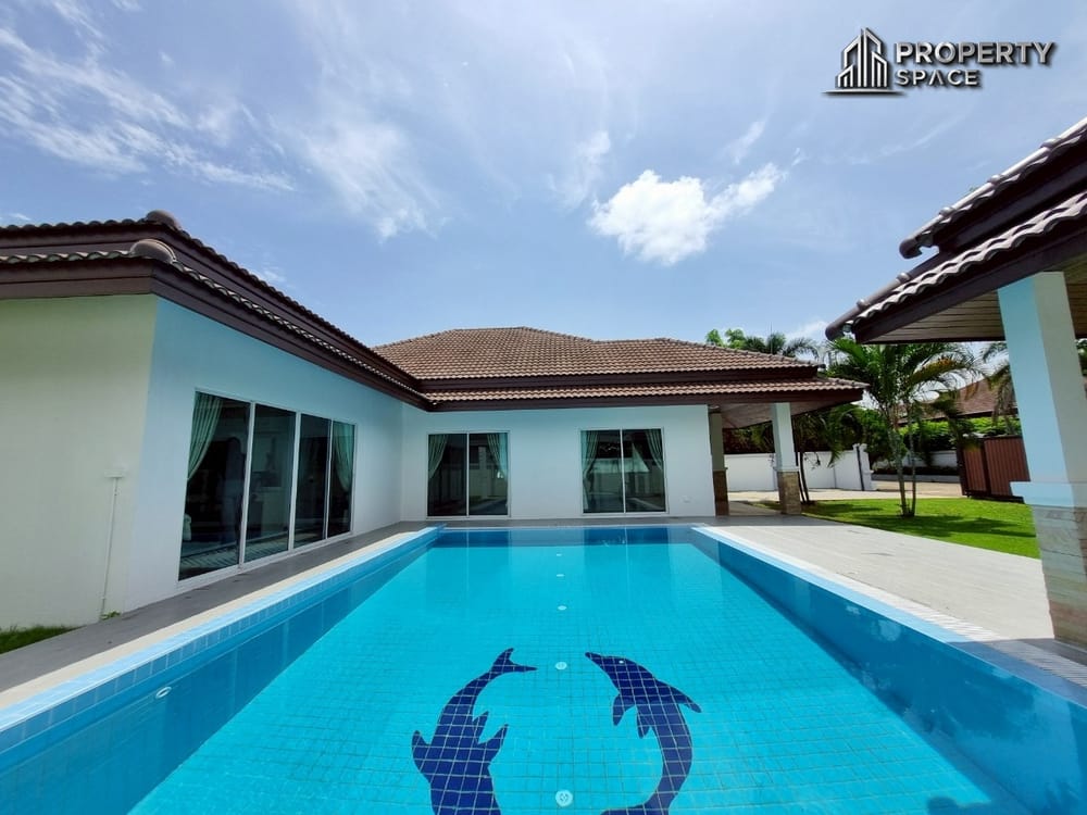 Charming Modern Pool Villa 3-Bedroom at Huay Yai Pattaya For Sale Image 5