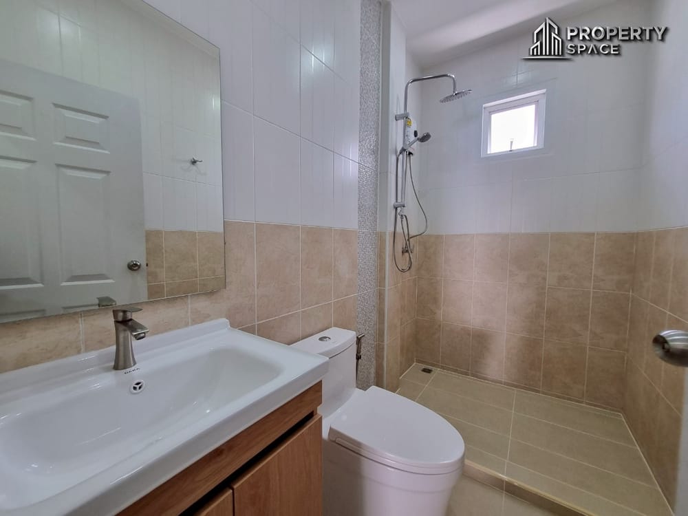 Charming Modern Pool Villa 3-Bedroom at Huay Yai Pattaya For Sale Image 26
