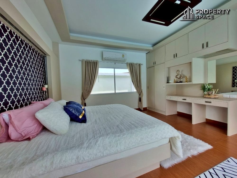 Charming Modern Pool Villa 3-Bedroom at Huay Yai Pattaya For Sale Image 12