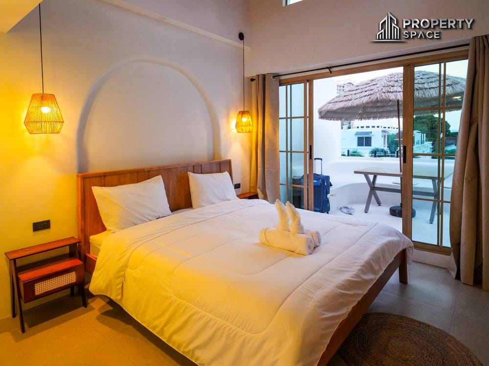 Stunning 3-Bedroom Beachside House Just 200 Meters from Wongamat Beach For Rent Image 9