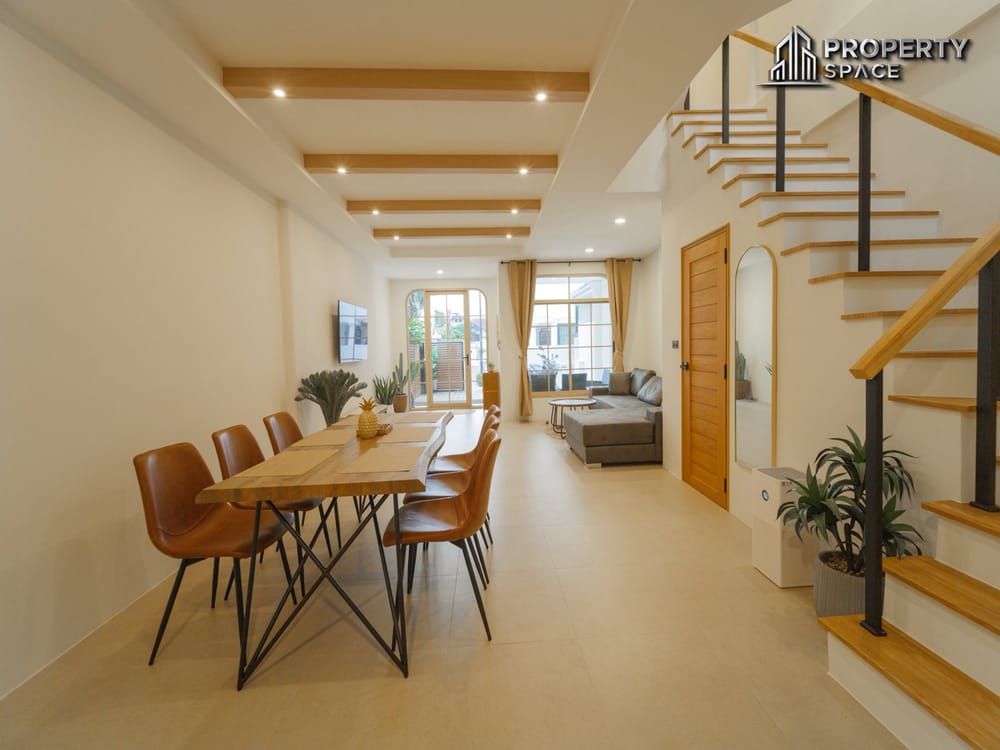 Stunning 3-Bedroom Beachside House Just 200 Meters from Wongamat Beach For Rent Image 8