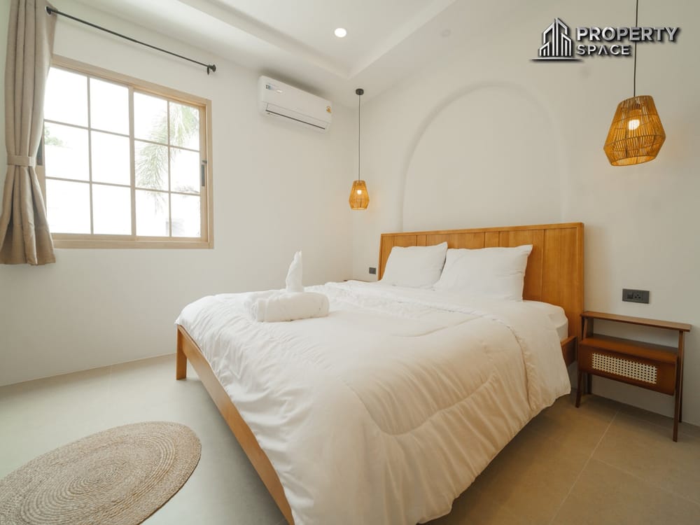 Stunning 3-Bedroom Beachside House Just 200 Meters from Wongamat Beach For Rent Image 15