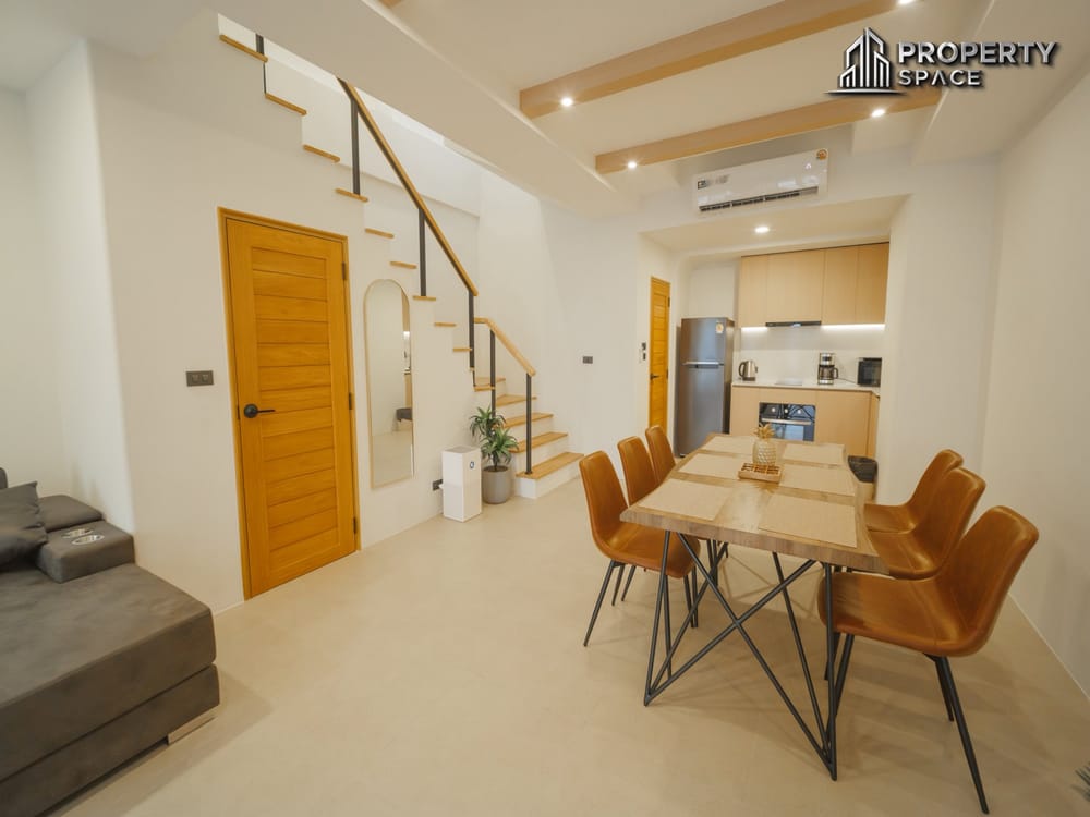Stunning 3-Bedroom Beachside House Just 200 Meters from Wongamat Beach For Rent Image 7