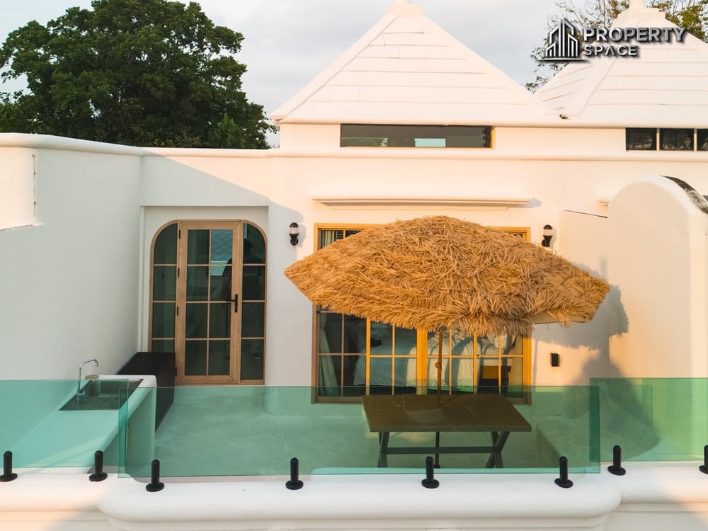 Stunning 3-Bedroom Beachside House Just 200 Meters from Wongamat Beach For Rent Image 4