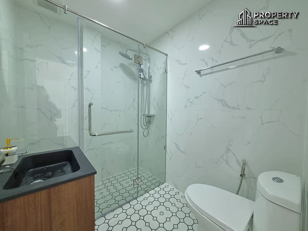 Modern 3 Bedroom Pool Villa Newly Renovated In North Pattaya For Sale Image 27
