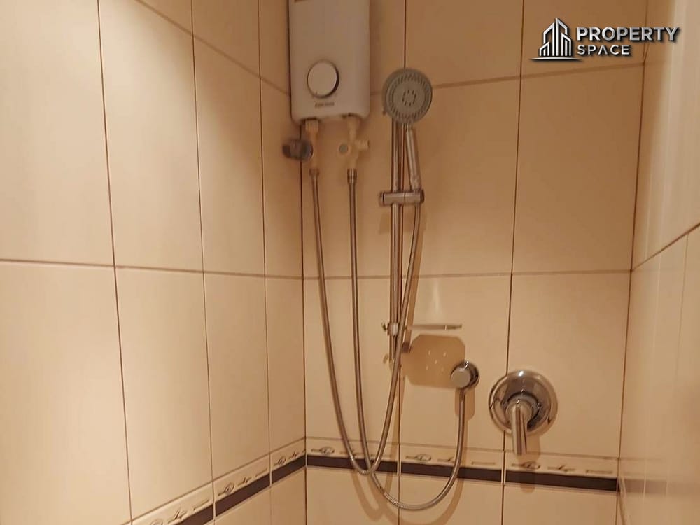 3 Bedroom Two-Storey House In Park Village Pattaya For Rent Image 17