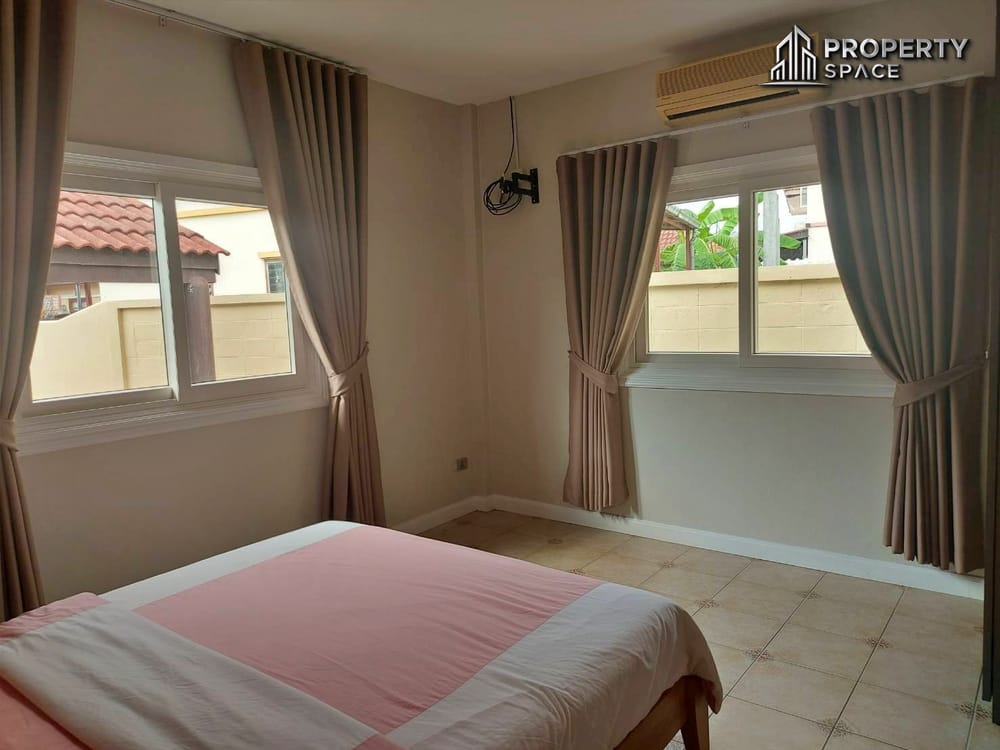 3 Bedroom Two-Storey House In Park Village Pattaya For Rent Image 14