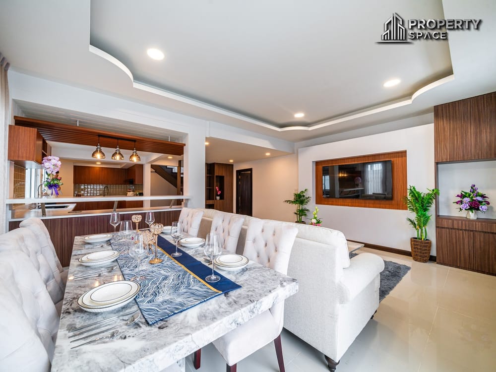 5 Bedroom Pool Villa In South Pattaya Close to Walking Street For Sale Image 6