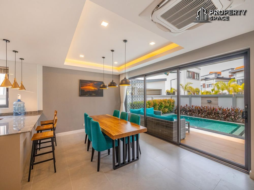 Deluxe 3-Bedroom Pool Villa Prime location Central Pattaya at Midtown Zensiri For Rent Image 6