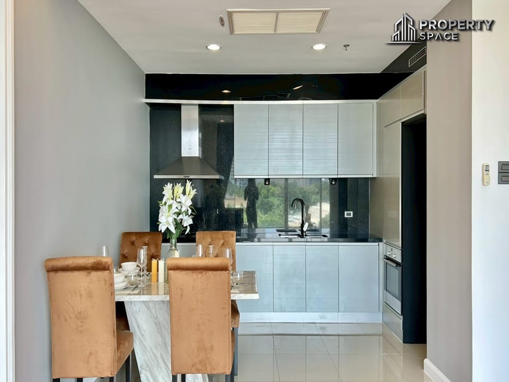 Luxury Sea View 2-Bedroom Beachfront Condo in The Cove Wongamat For Rent Image 7