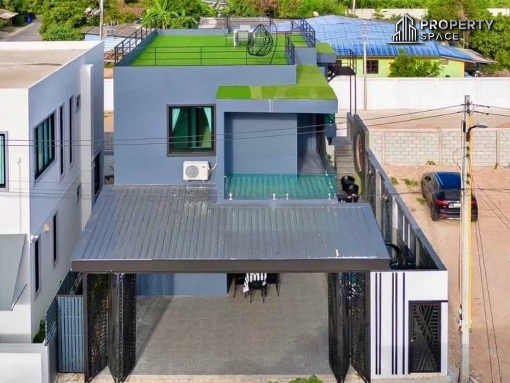 Modern 4-Bedroom Pool Villa With Rooftop In Huai Yai Pattaya For Rent  Image 1