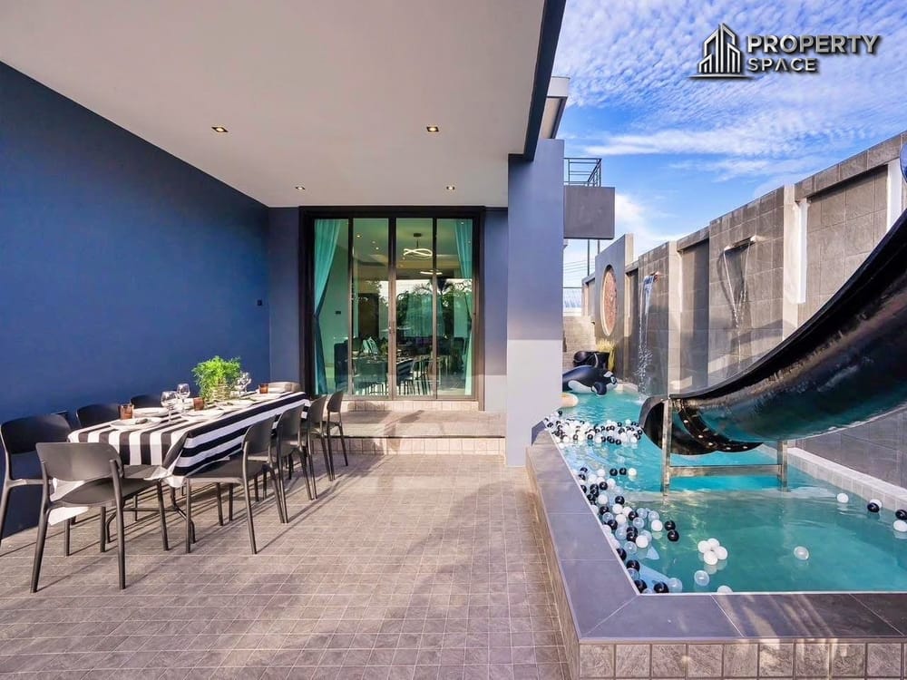 Modern 4-Bedroom Pool Villa With Rooftop In Huai Yai Pattaya For Rent  Image 5