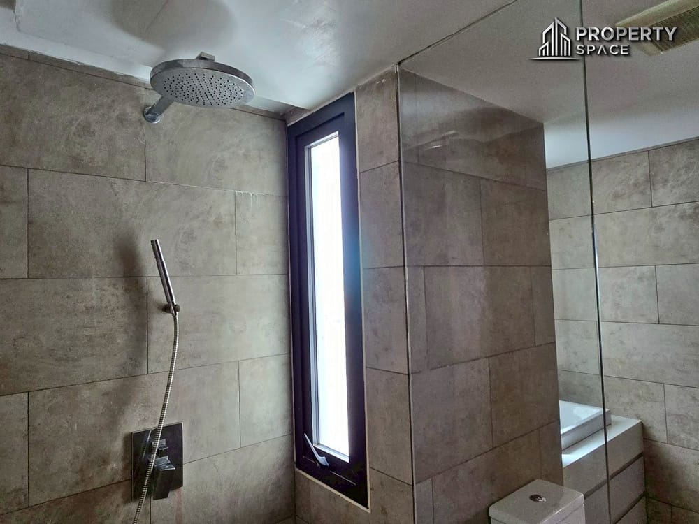 For Sale 2 Bedroom Beachfront Condo With Panoramic Ocean Views In Water Edge Pattaya Condo Image 21
