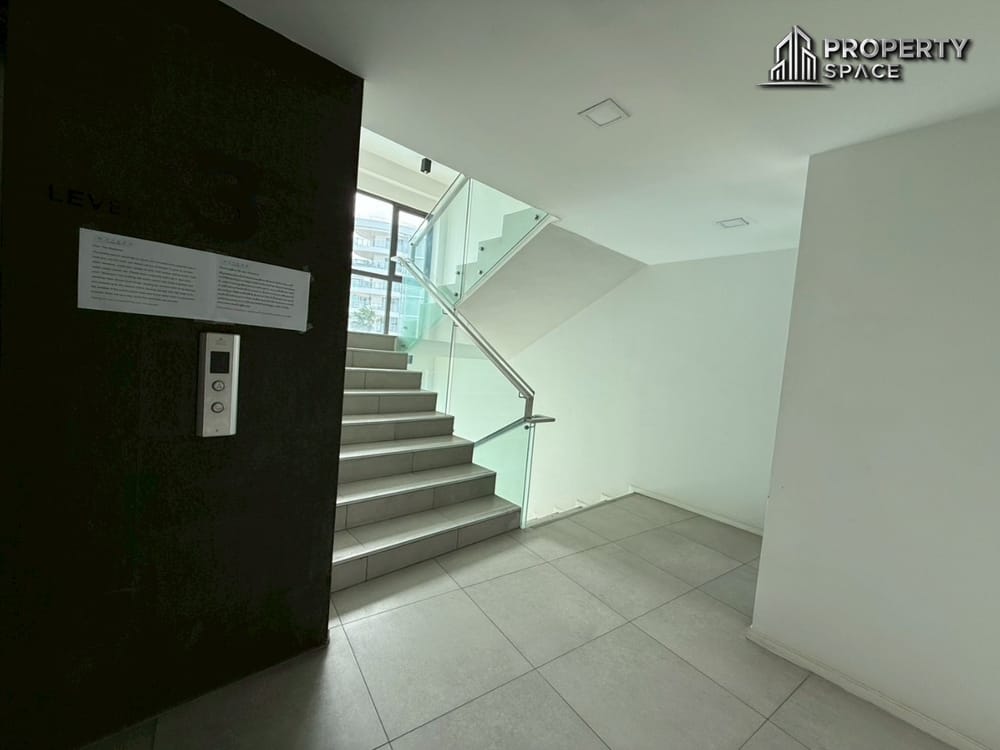 For Sale 2 Bedroom Beachfront Condo With Panoramic Ocean Views In Water Edge Pattaya Condo Image 31