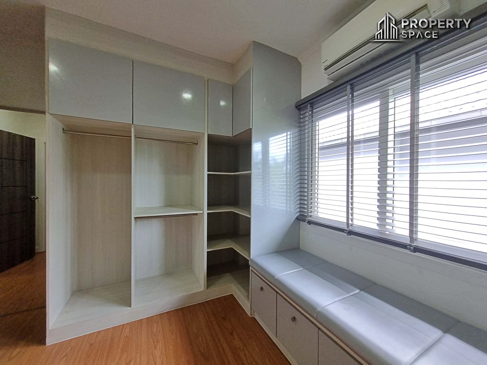 3 Bedroom House Near The Chilled Shopping Mall East Pattaya For Sale Image 26