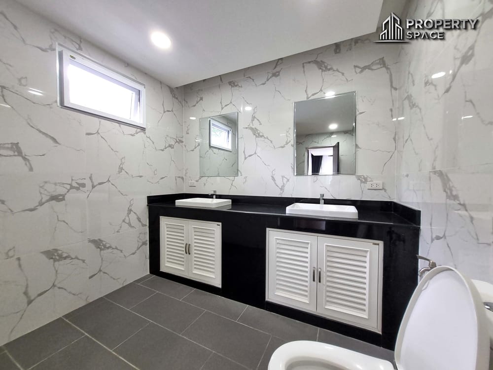 3 Bedroom House Near The Chilled Shopping Mall East Pattaya For Sale Image 29