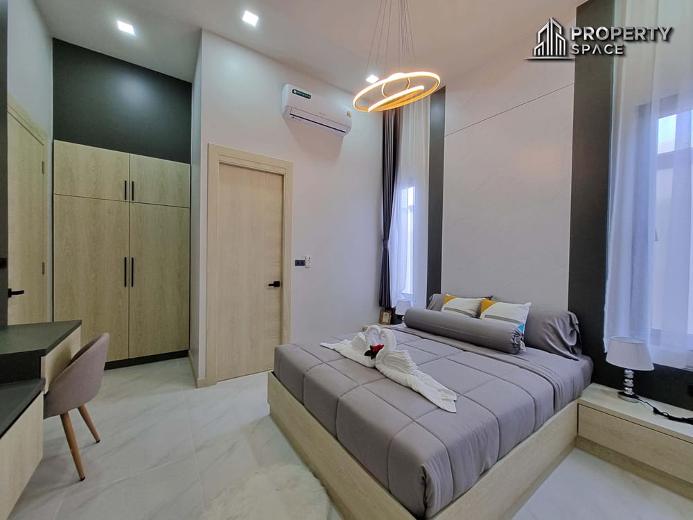Brand New 3 Bedroom Modern Pool Villa In Soi Siam Country Club East Pattaya For Sale Image 27