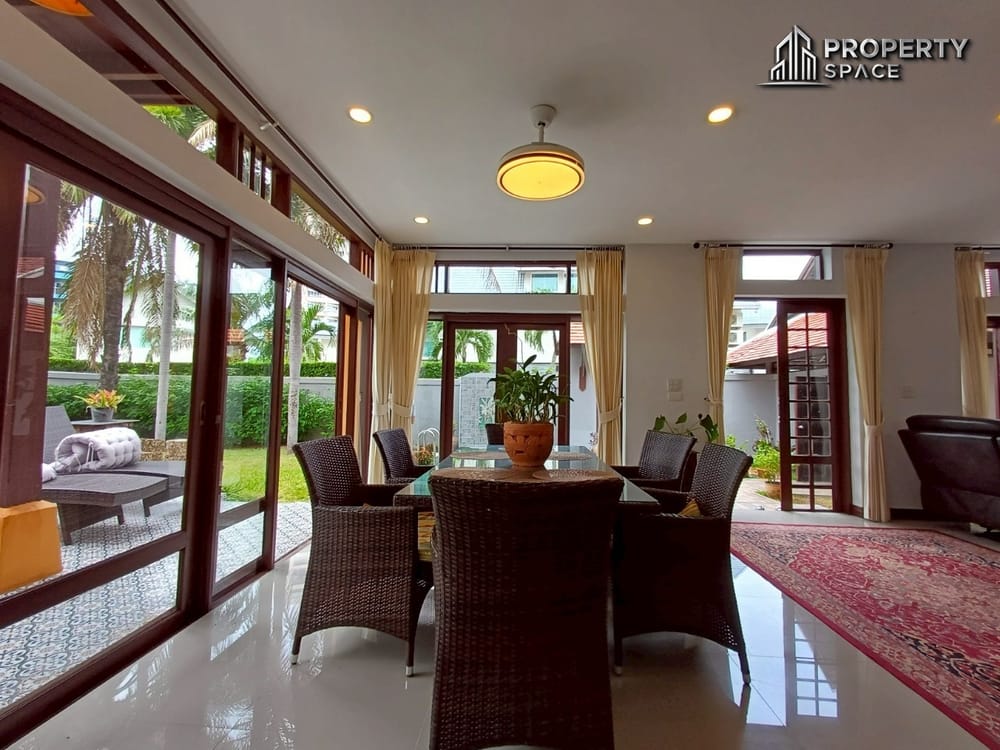 Thai-Bali Style 3-Bedroom Pool Villa In Jomtien Pattaya For Rent Image 11