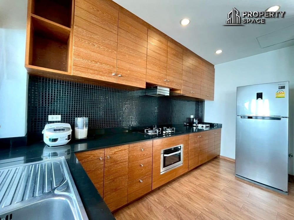 Stunning 4-Bedroom Pool Villa in Chateau Dale Thabali Near Jomtien For Sale And Rent Image 9