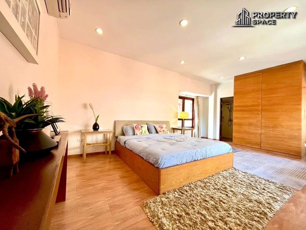 Stunning 4-Bedroom Pool Villa in Chateau Dale Thabali Near Jomtien For Sale And Rent Image 12