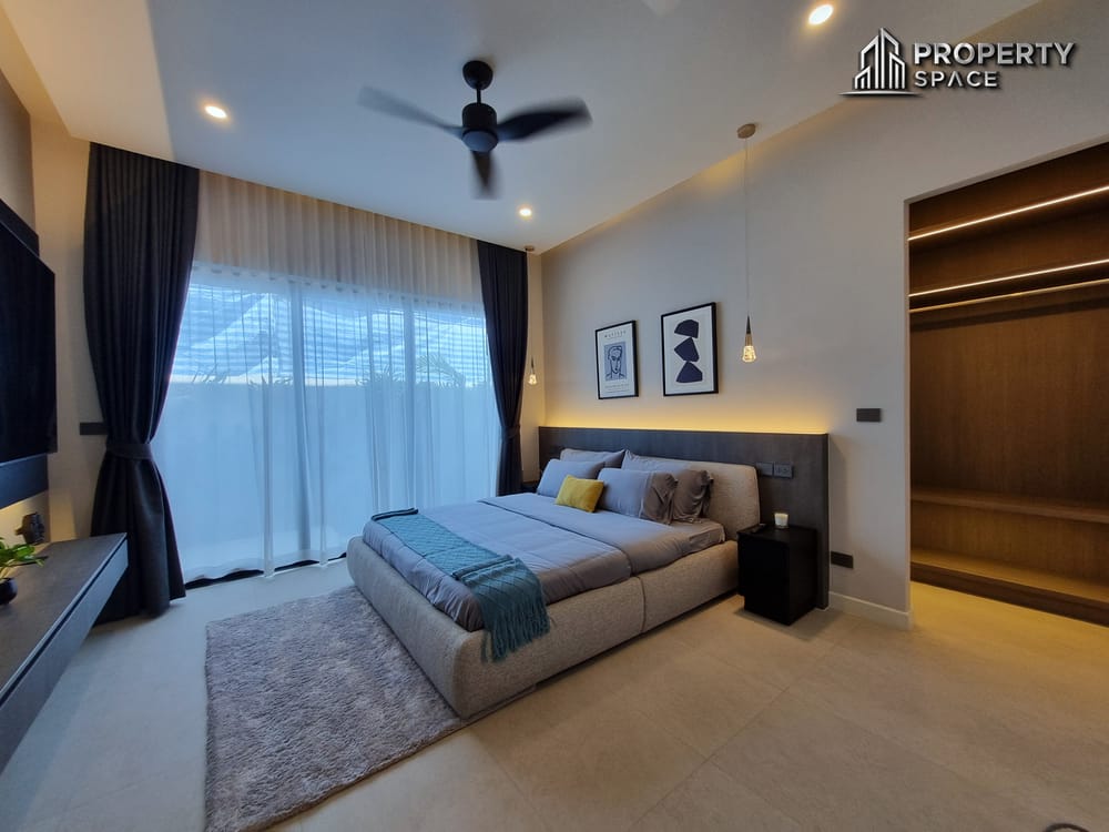 Must-See in Person! 5-Bedroom Luxury Pool Villa in East Pattaya – Western Build, High Standard Image 25
