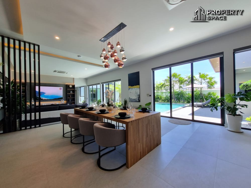 Must-See in Person! 6-Bedroom Luxury Pool Villa in East Pattaya – Western Build, High Standard Image 8