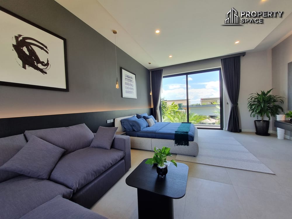 Must-See in Person! 6-Bedroom Luxury Pool Villa in East Pattaya – Western Build, High Standard Image 33