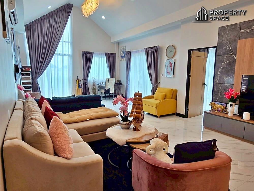 Single Nordic Style Modern 4 Bedroom Pool Villa For Sale in East Pattaya Image 8