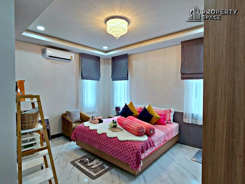 Single Nordic Style Modern 4 Bedroom Pool Villa For Sale in East Pattaya Image 33