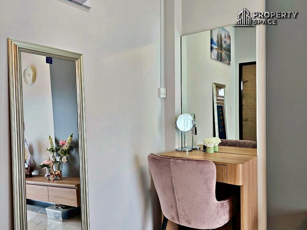 Single Nordic Style Modern 4 Bedroom Pool Villa For Sale in East Pattaya Image 24