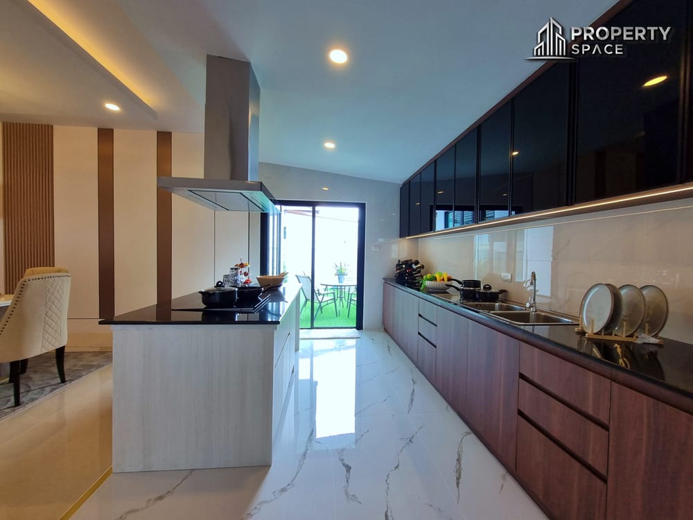  Modern Luxury Good Price! 3 Bedroom Pool Villa In Huai Yai Pattaya For Sale Image 13