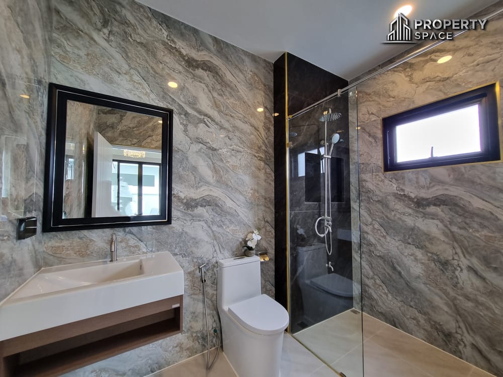  Modern Luxury Good Price! 3 Bedroom Pool Villa In Huai Yai Pattaya For Sale Image 28