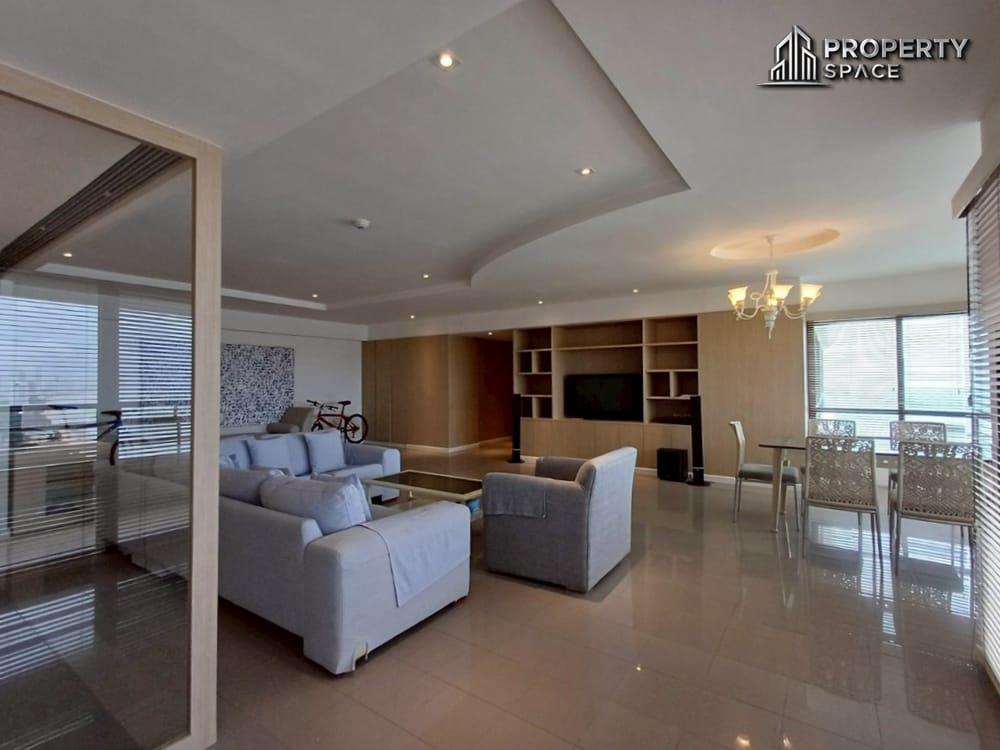 Luxury Beachfront 4-Bedroom Condo at San Marino, Na Jomtien For Rent Image 8