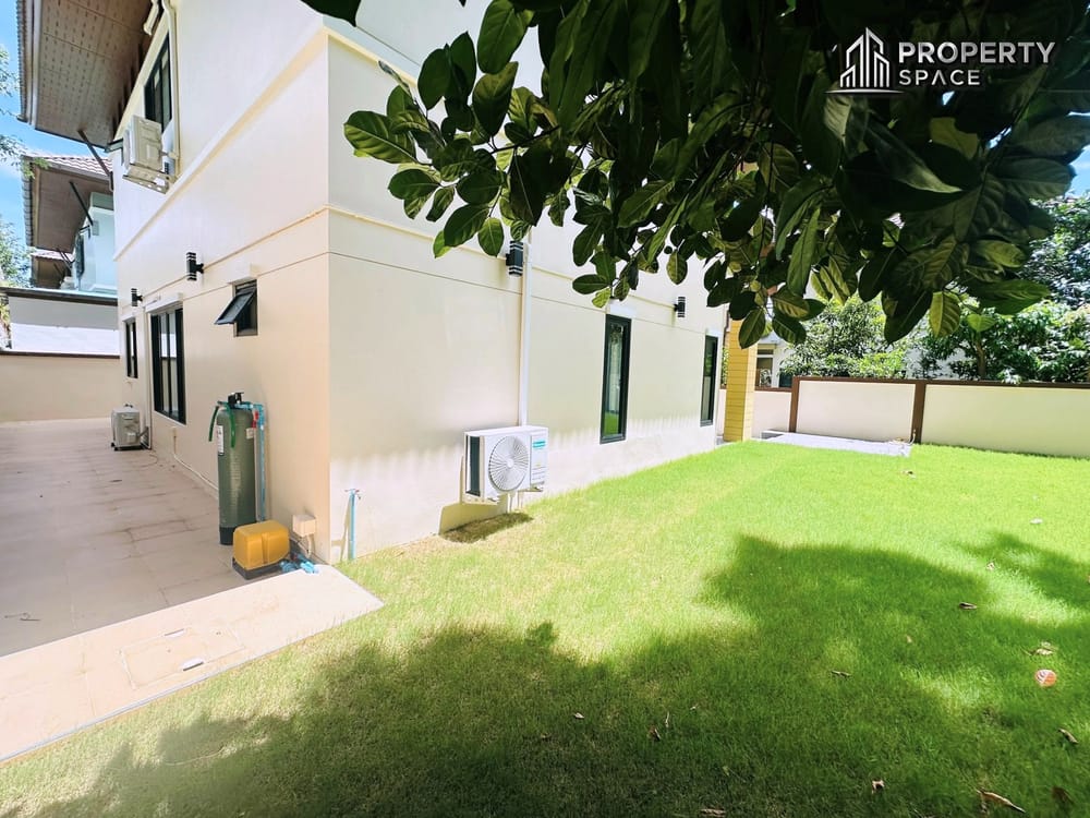 Corner Plot! 3 Bedroom Villa In Baan Sirin Pattaya Near International Schools For Sale Image 27