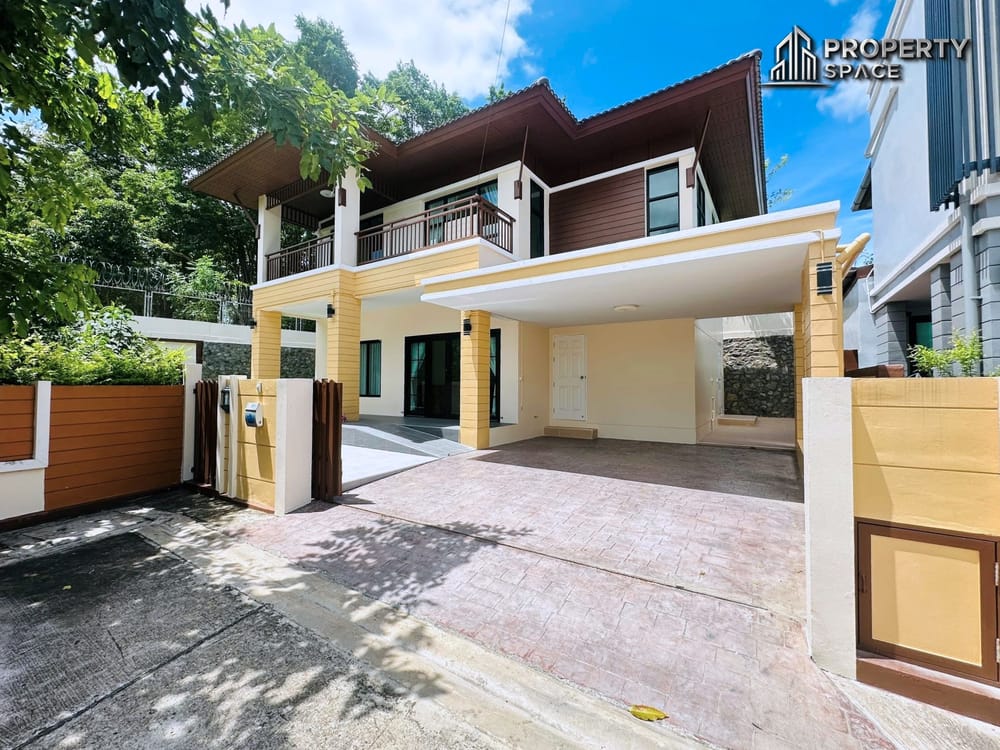 Corner Plot! 3 Bedroom Villa In Baan Sirin Pattaya Near International Schools For Sale Image 1