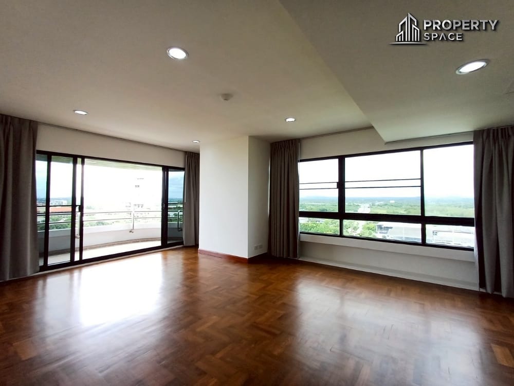 Newly Renovated Sea View Beachfront 3-Bedroom Condo at San Marino, Na Jomtien – For Rent Image 6