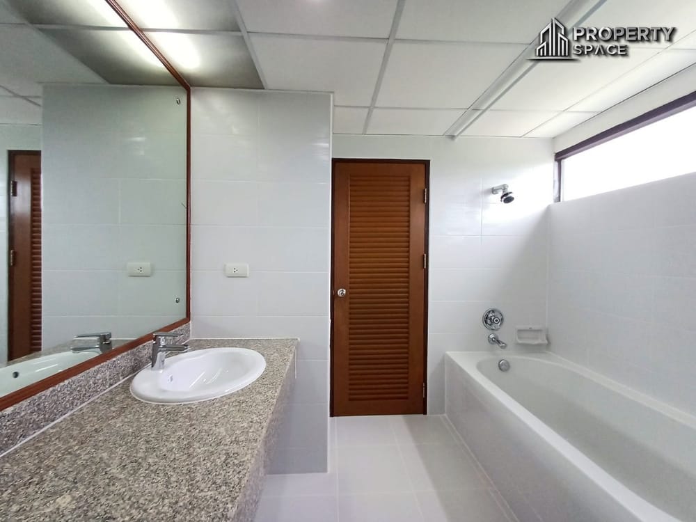Newly Renovated Sea View Beachfront 3-Bedroom Condo at San Marino, Na Jomtien – For Rent Image 24