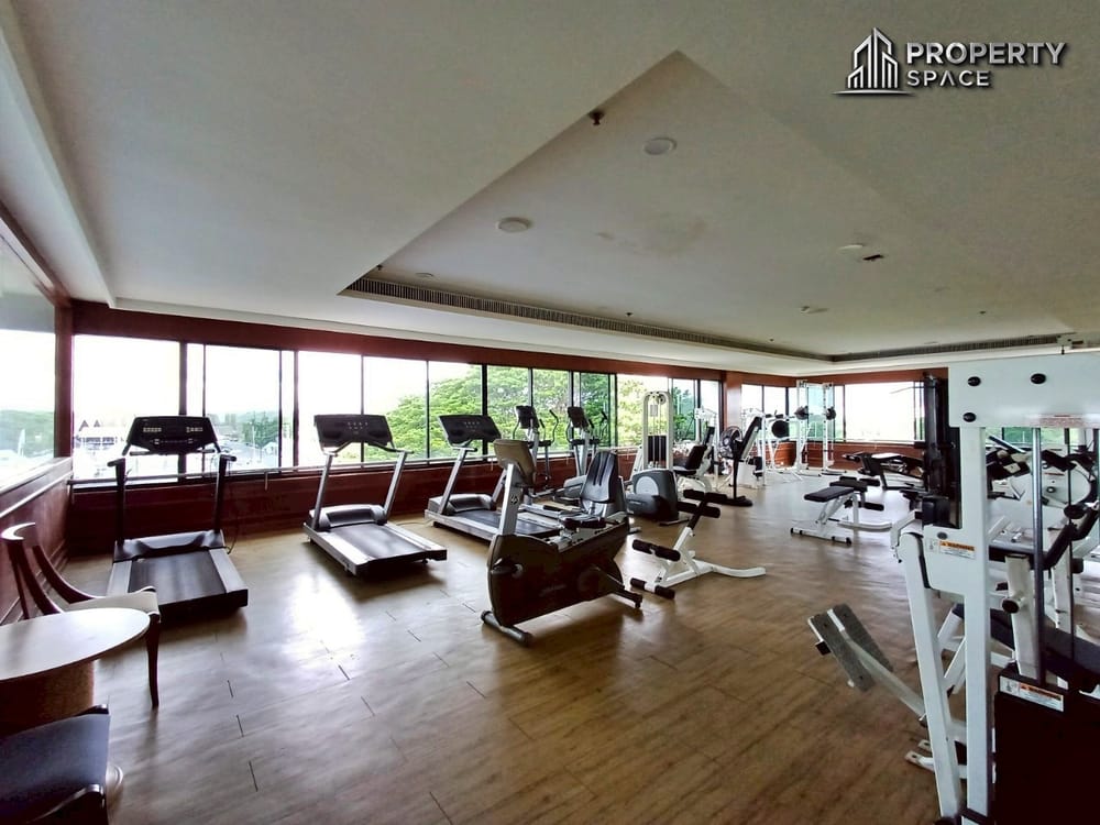 Newly Renovated Sea View Beachfront 3-Bedroom Condo at San Marino, Na Jomtien – For Rent Image 40