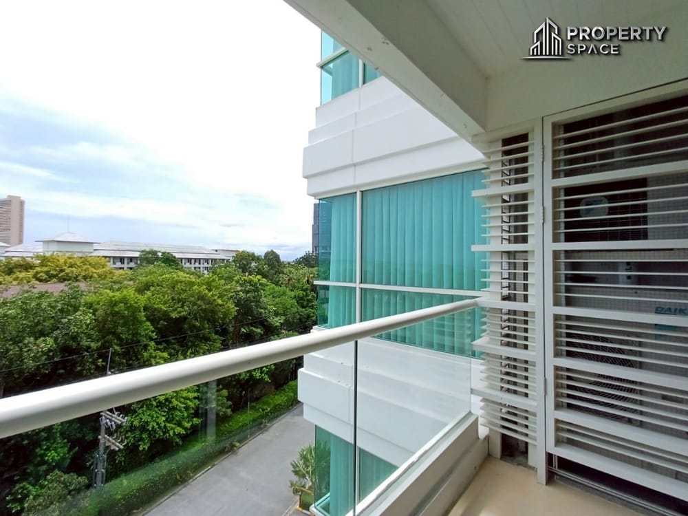 Sea View Luxury 1-Bedroom Corner Condo In Ocean Portofino Na Jomtien For Sale And Rent Image 29