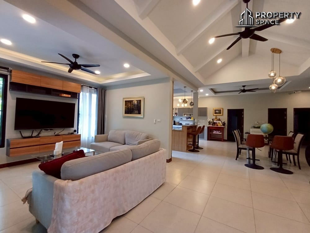 Spacious 3-Bedroom Pool Villa Near Mabprachan Lake Pattaya For Sale Image 6