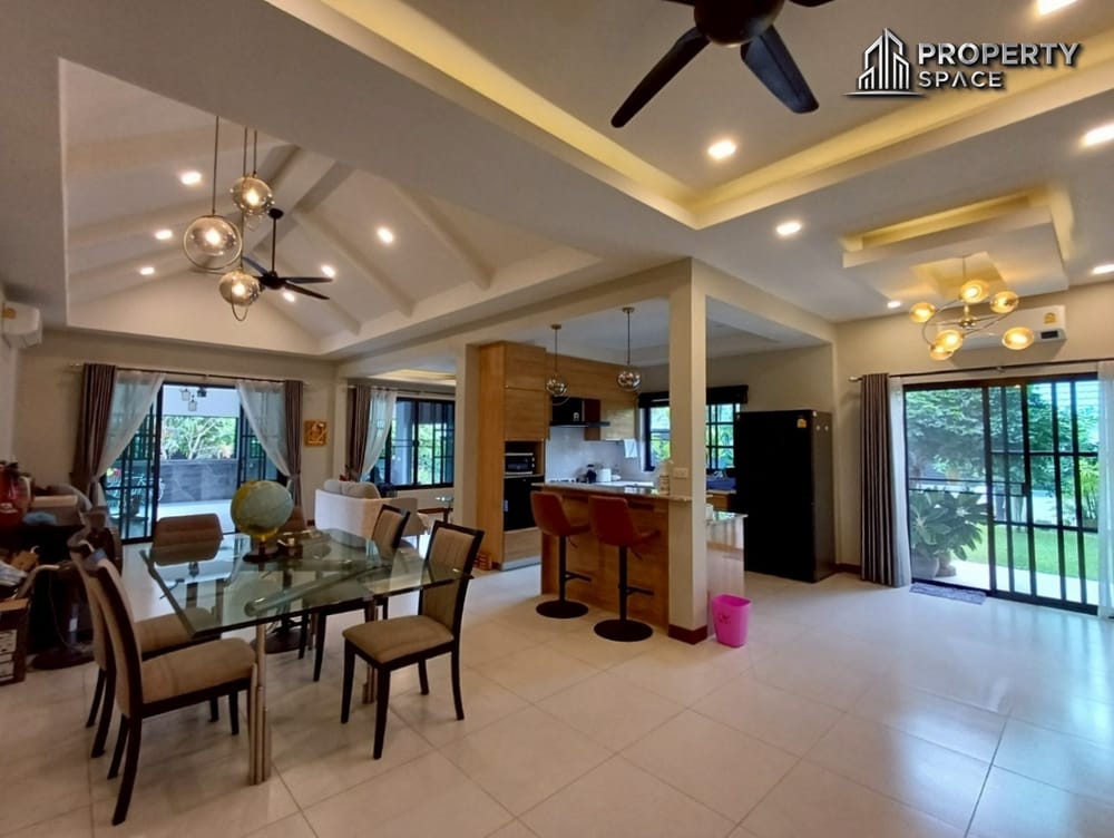 Spacious 3-Bedroom Pool Villa Near Mabprachan Lake Pattaya For Sale Image 7