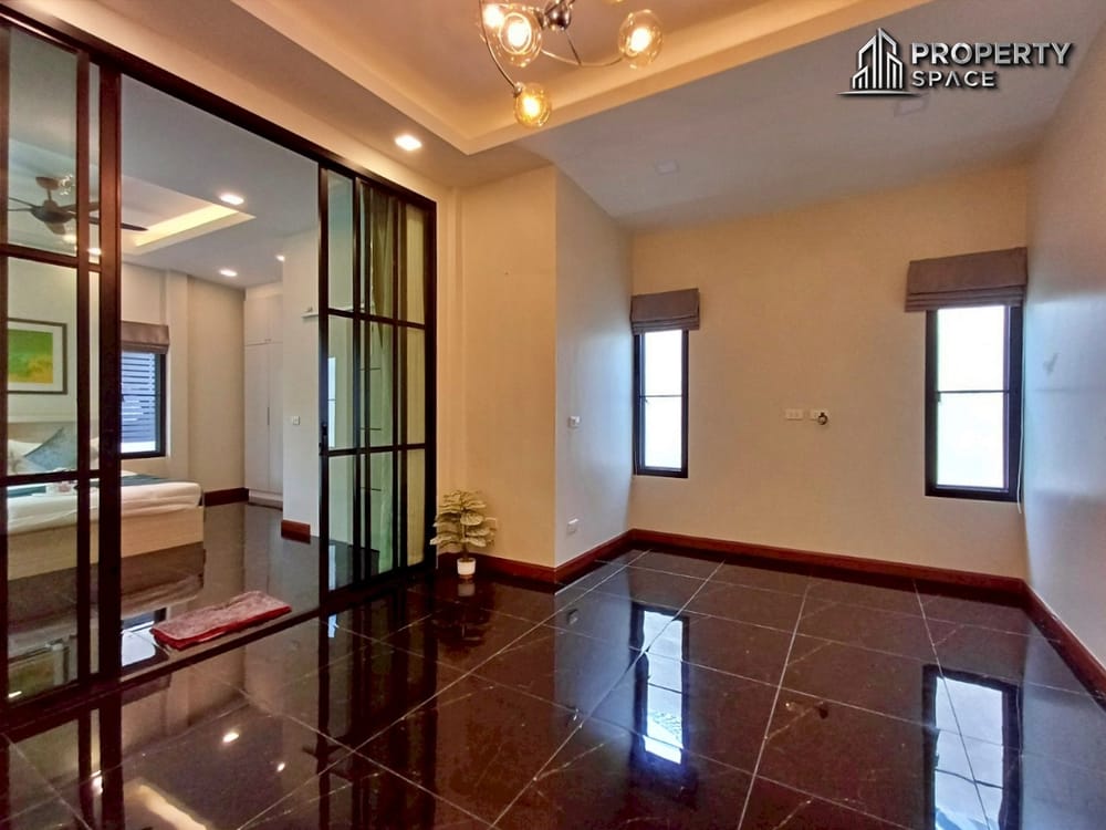 Spacious 3-Bedroom Pool Villa Near Mabprachan Lake Pattaya For Sale Image 22