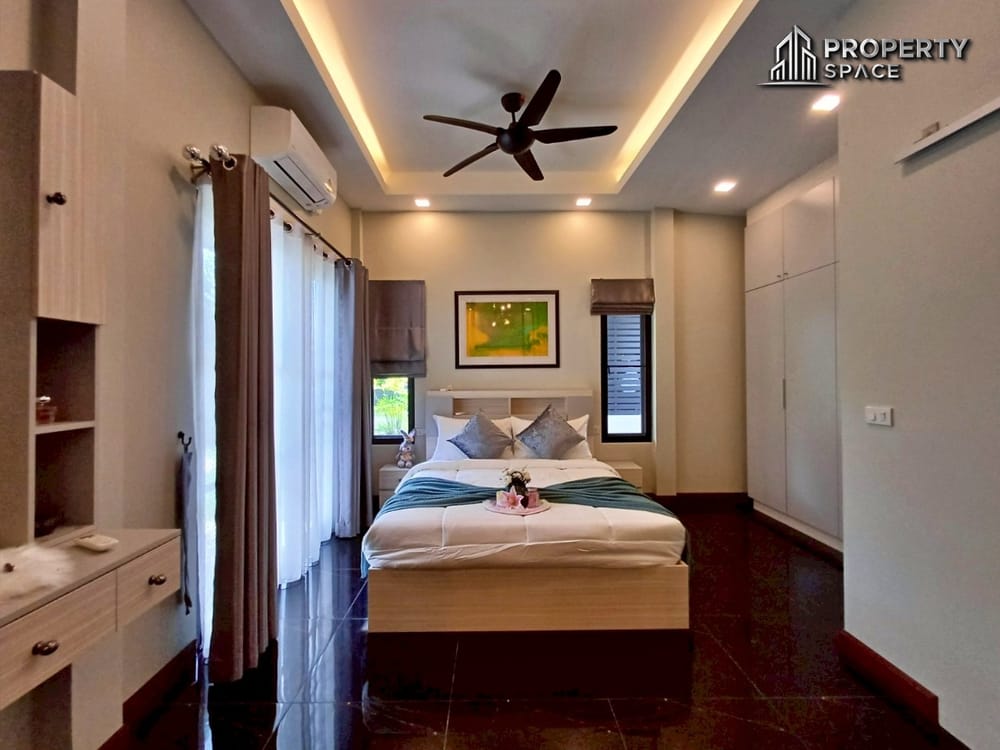Spacious 3-Bedroom Pool Villa Near Mabprachan Lake Pattaya For Sale Image 23