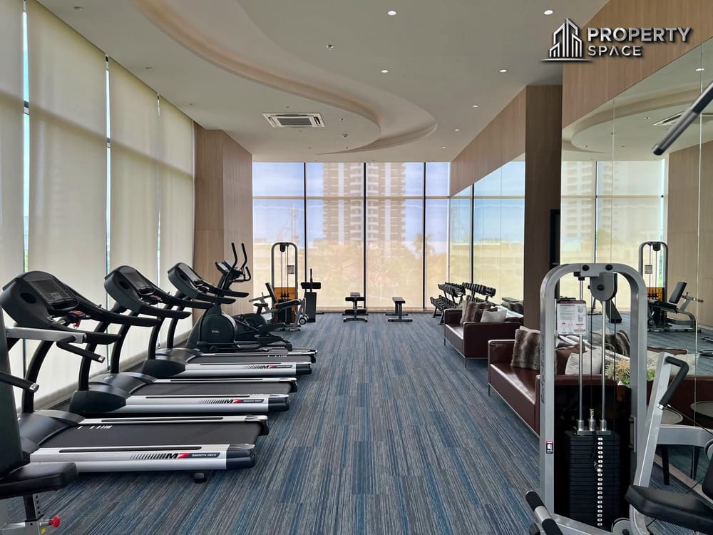 Luxurious 2-Bedroom Sea View Condo In The Panora Pratumnak For Rent Image 19