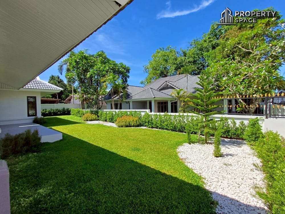 Brand New Modern-Style 3-Bedroom Detached House in East Pattaya For Sale Image 25
