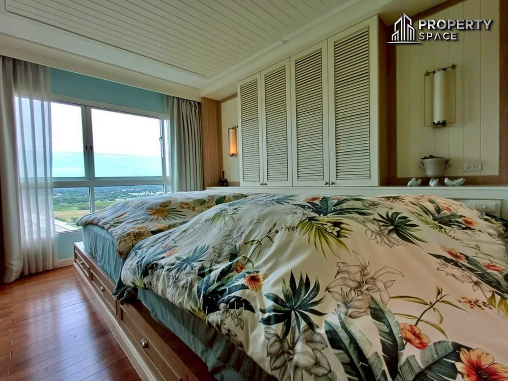 Luxury 3-Bedroom Beachfront Corner unit In Ocean Portofino Na Jomtien Condo For Sale Image 26
