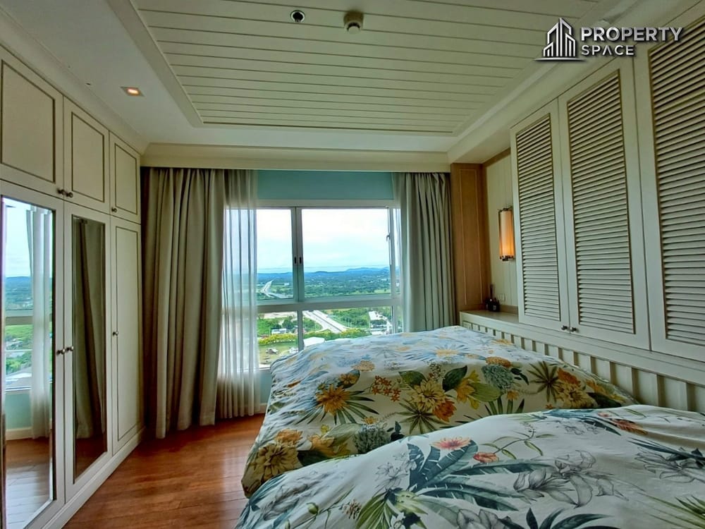 Luxury 3-Bedroom Beachfront Corner unit In Ocean Portofino Na Jomtien Condo For Sale Image 28
